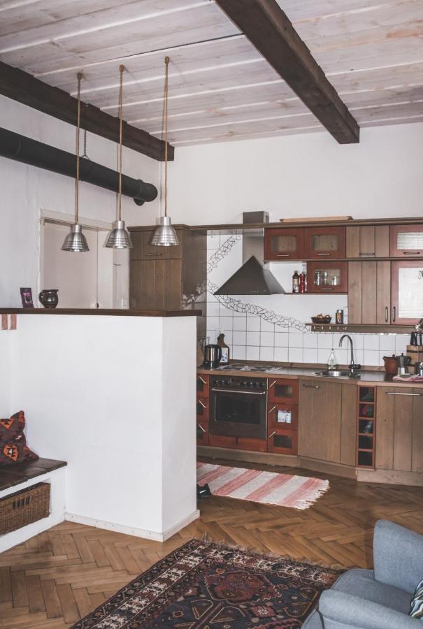 Gemuetliches Wohnen In Der Alten Schule Apartment